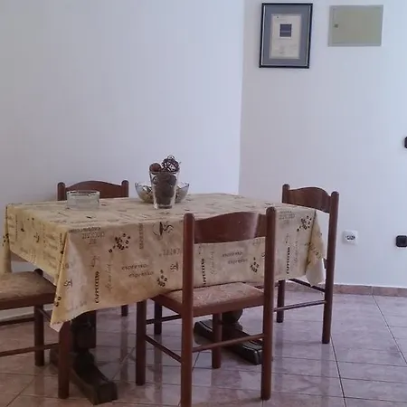 Appartamento Duje Petrcane