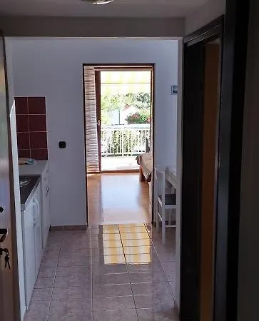 Duje Apartment