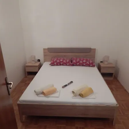 Appartamento Duje Petrcane