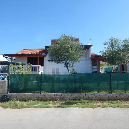 Apartment Duje