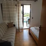 דירה Duje