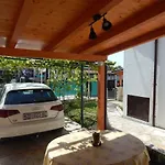 דירה Duje *