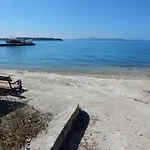 Duje *