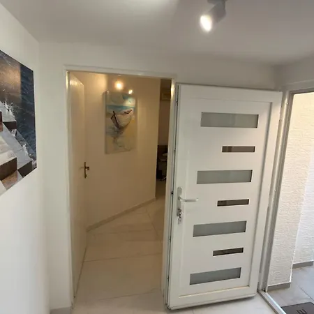 Apartment Duje Petrčane
