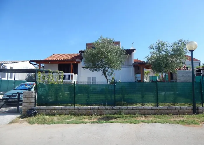 Апартаменты Duje